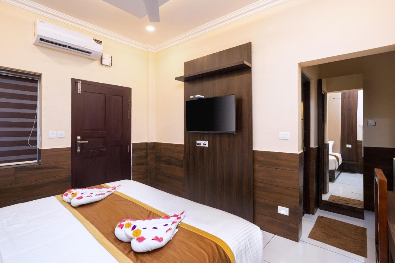 Star Emirates Luxury Resort And Spa, Munnar Anachal Екстериор снимка