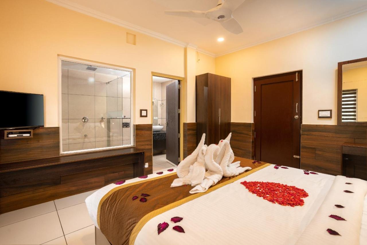 Star Emirates Luxury Resort And Spa, Munnar Anachal Екстериор снимка
