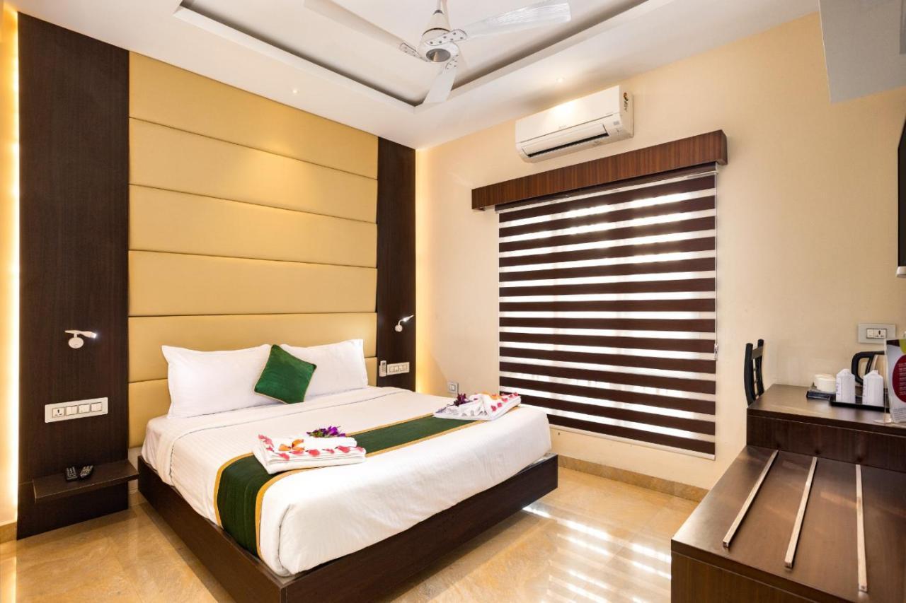 Star Emirates Luxury Resort And Spa, Munnar Anachal Екстериор снимка