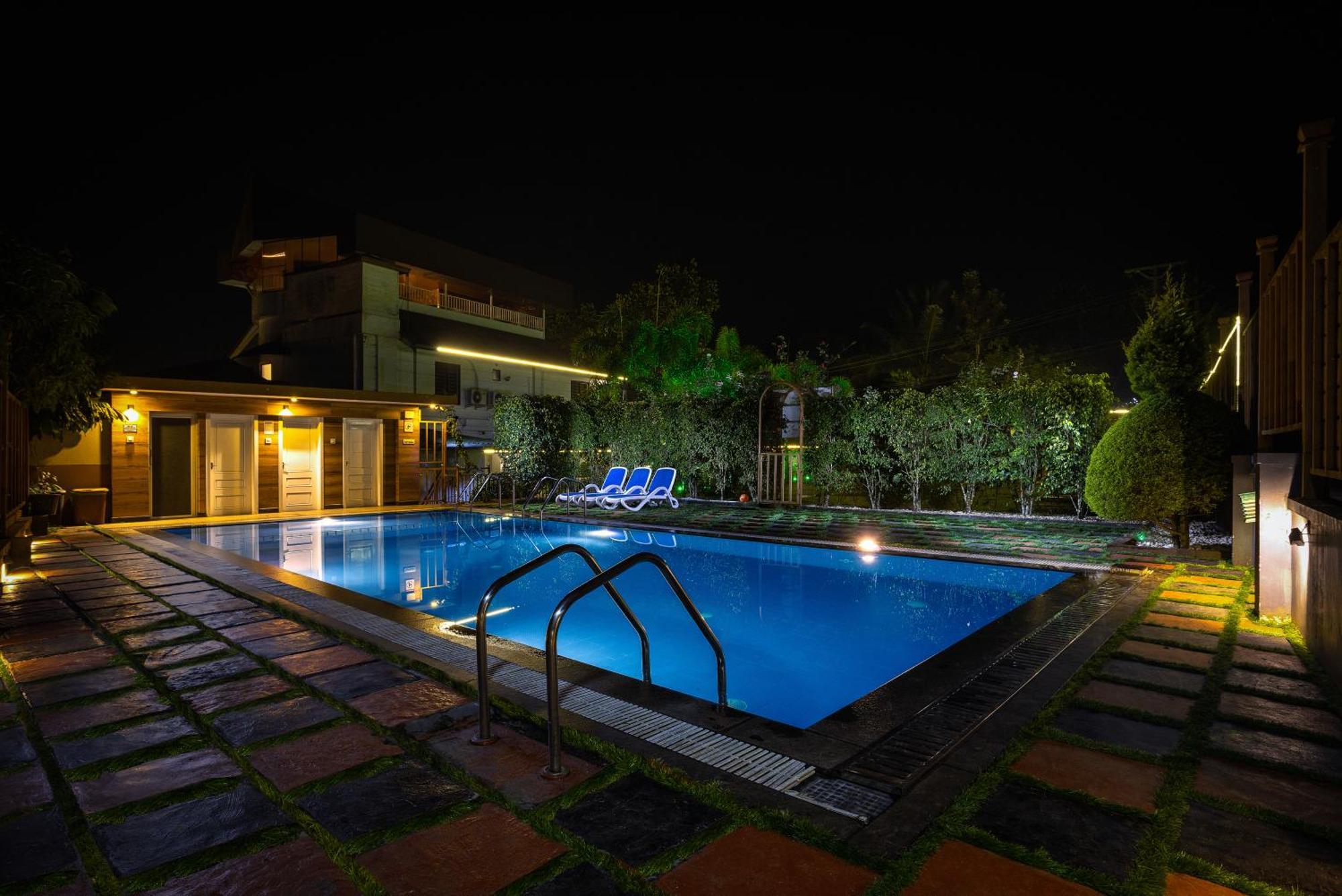 Star Emirates Luxury Resort And Spa, Munnar Anachal Екстериор снимка