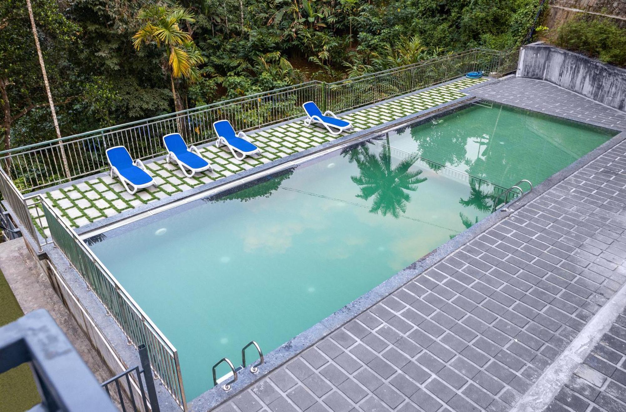 Star Emirates Luxury Resort And Spa, Munnar Anachal Екстериор снимка